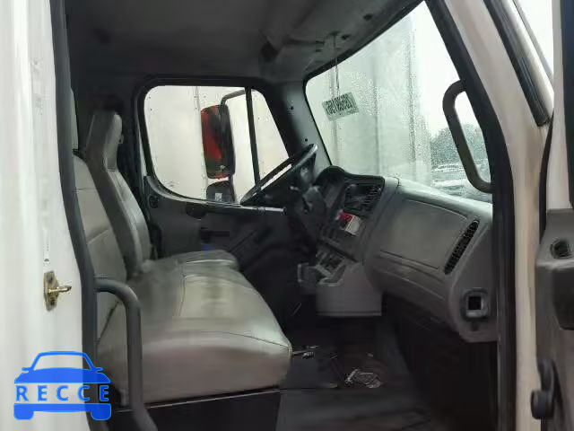 2007 FREIGHTLINER M2 106 MED 1FVACWCSX7HY21019 image 4