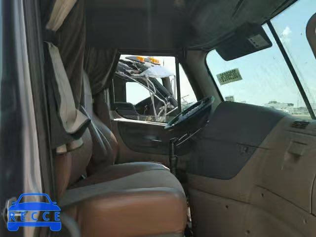 2015 FREIGHTLINER CASCADIA 1 3AKJGLD55FSGS6061 image 4