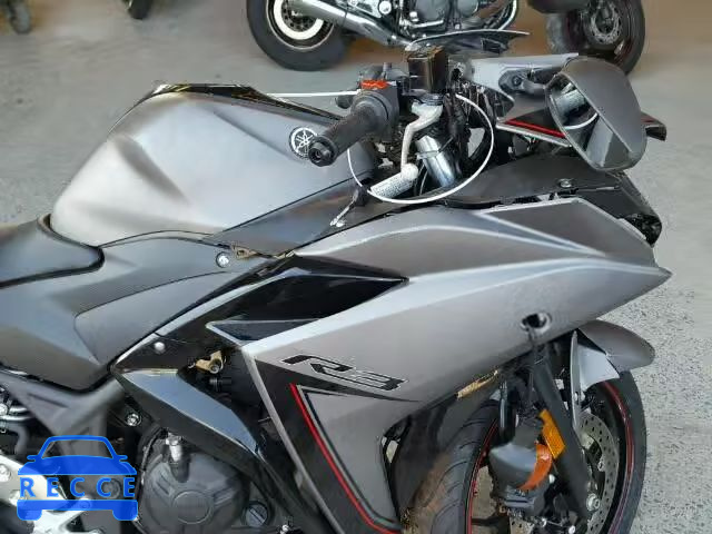 2016 YAMAHA YZFR3 MH3RH06Y7GK010540 Bild 8