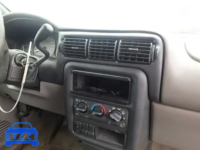 1998 CHEVROLET VENTURE 1GNDX06E0WD181724 image 8