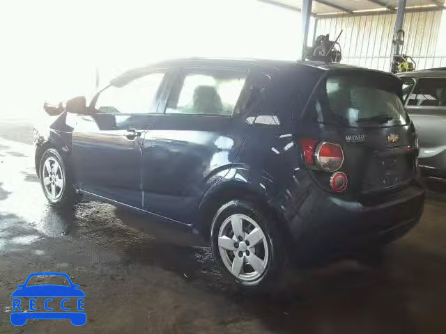 2015 CHEVROLET SONIC LS 1G1JA6SH4F4179676 Bild 2