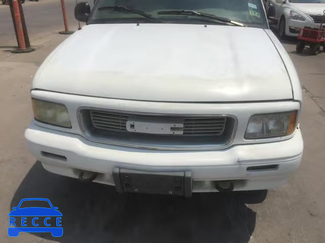 1996 GMC JIMMY 1GKDT13W8T2579640 image 9