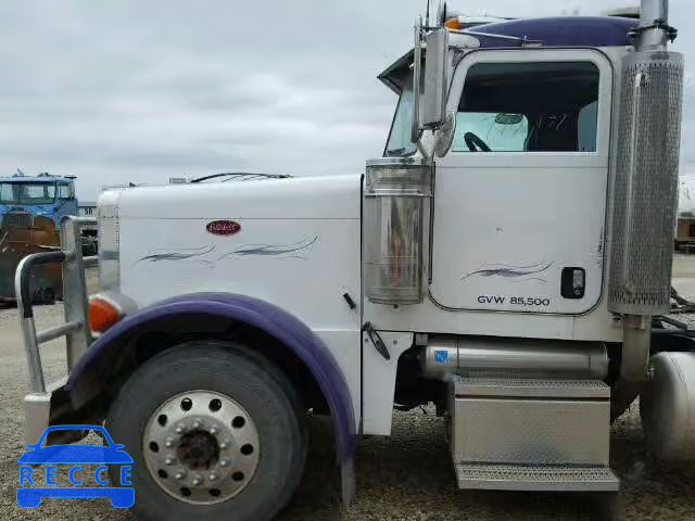 2006 PETERBILT CONVENTION 1XP5DU9X26D894827 Bild 8