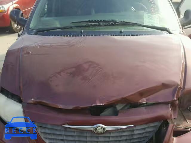 2002 CHRYSLER VOYAGER LX 1C4GJ45372B674899 image 6