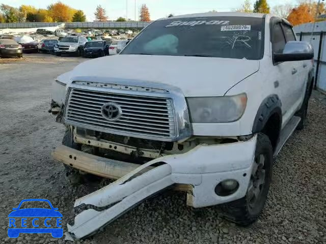 2010 TOYOTA TUNDRA CREWMAX 5TFHW5F13AX132046 image 1