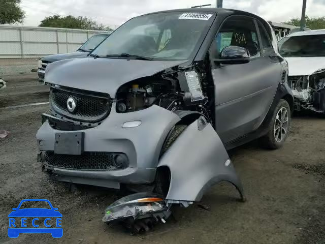 2016 SMART FORTWO WMEFJ5DA3GK072656 зображення 1