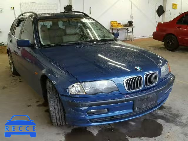 2001 BMW 325IT WBAAW33401ET43167 image 0
