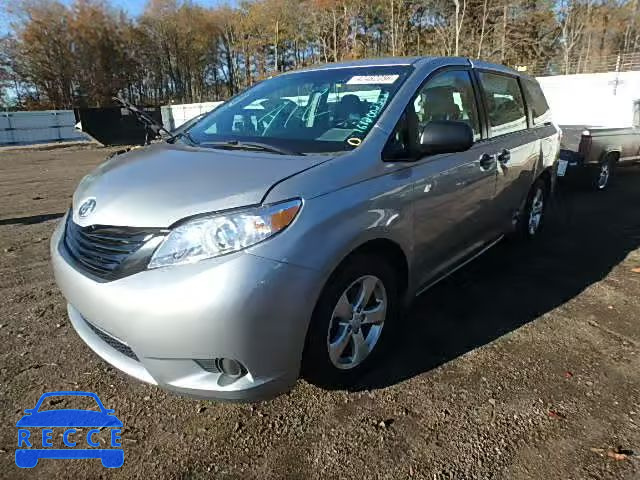 2015 TOYOTA SIENNA 5TDZK3DC3FS641558 image 1