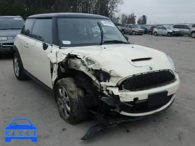 2010 MINI COOPER S WMWMF7C55ATZ70519 image 0