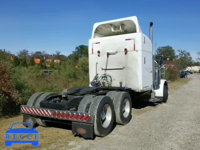 1998 PETERBILT CONVENTION 1XP5DR9XXWN458380 Bild 3