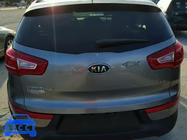 2011 KIA SPORTAGE E KNDPC3A21B7157313 image 9