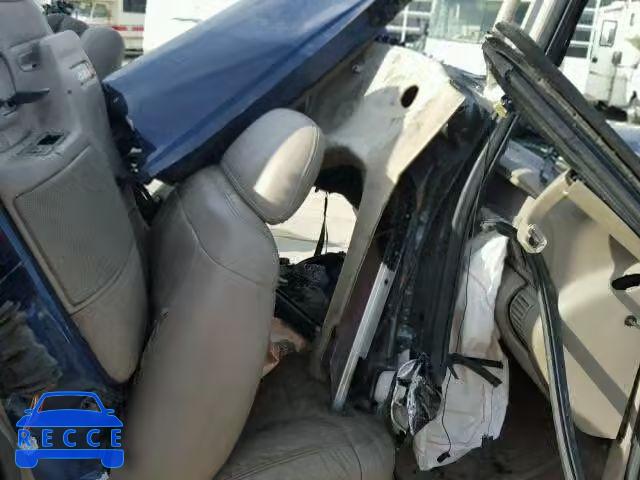 1998 CHEVROLET TAHOE K150 1GNEK13R3WJ373463 image 4