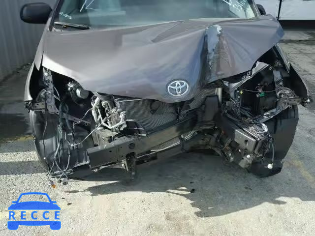 2015 TOYOTA SIENNA 5TDZK3DC4FS608052 image 6