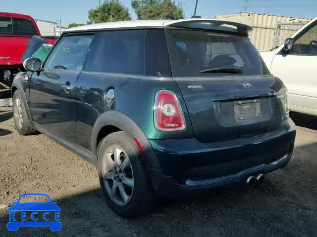 2010 MINI COOPER S WMWMF7C53ATZ72432 image 2