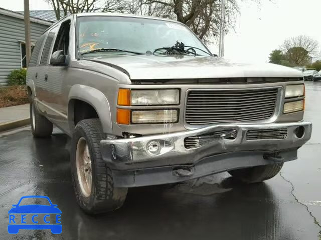 1999 GMC K1500 SUBU 3GKFK16R5XG523752 Bild 0