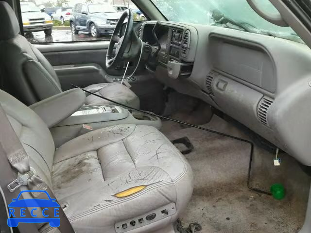 1999 GMC K1500 SUBU 3GKFK16R5XG523752 Bild 4