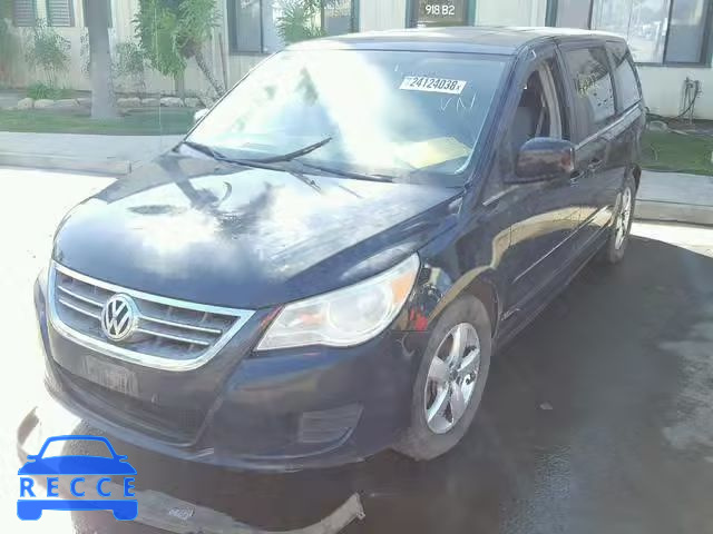 2010 VOLKSWAGEN ROUTAN SEL 2V4RW5DX5AR262720 image 1