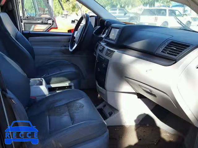 2010 VOLKSWAGEN ROUTAN SEL 2V4RW5DX5AR262720 image 4