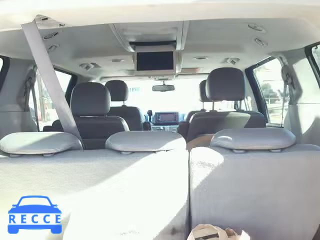 2010 VOLKSWAGEN ROUTAN SEL 2V4RW5DX5AR262720 image 8