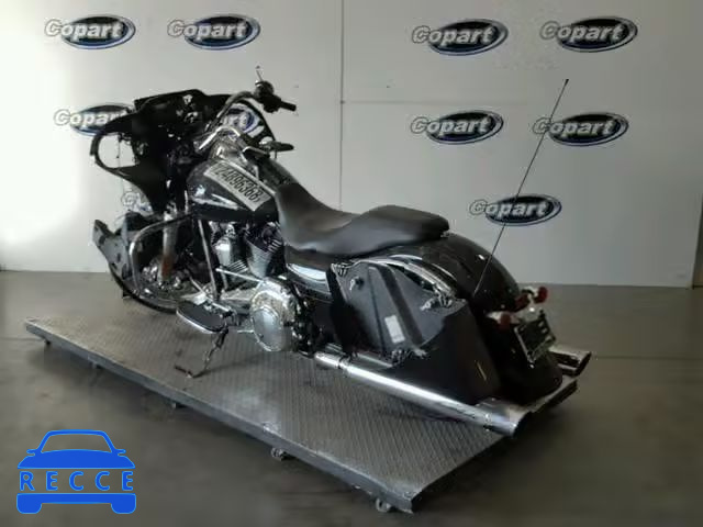 2016 HARLEY-DAVIDSON FLTRXS ROA 1HD1KTM31GB626836 image 2