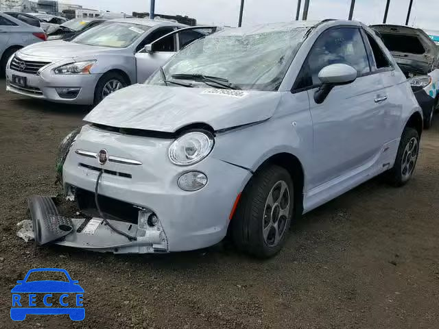 2017 FIAT 500 ELECTR 3C3CFFGE7HT579068 Bild 1