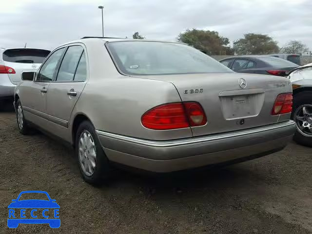 1997 MERCEDES-BENZ E 300D WDBJF20F8VA320170 image 2