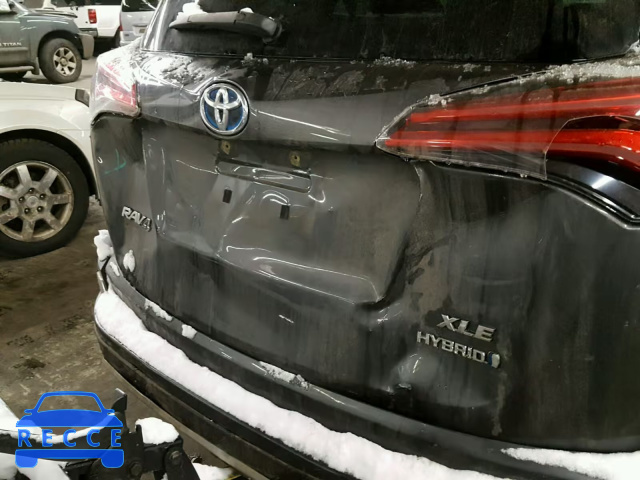 2016 TOYOTA RAV4 HV XL JTMRJREV5GD026738 image 8