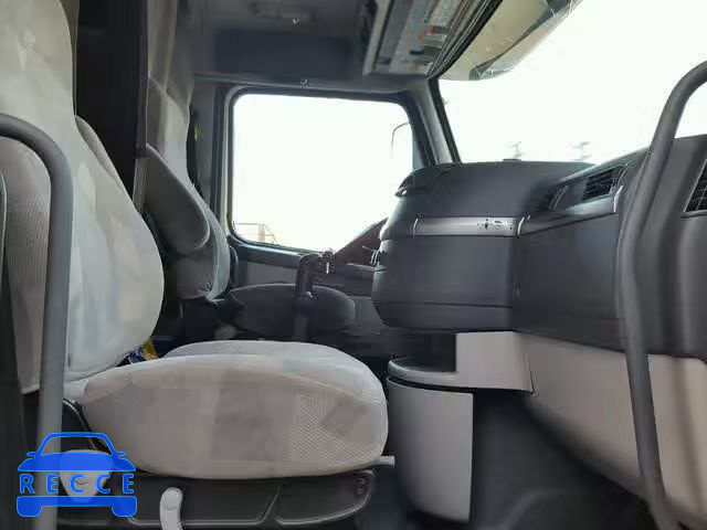 2010 VOLVO VN VNL 4V4NC9TJ1AN289131 зображення 4