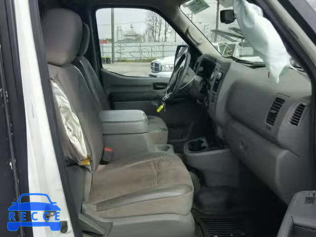 2016 NISSAN NV 2500 S 1N6AF0LY1GN804242 image 4