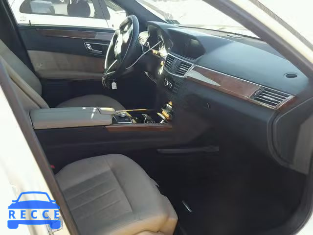 2011 MERCEDES-BENZ E 550 4MAT WDDHF9AB2BA501626 зображення 4