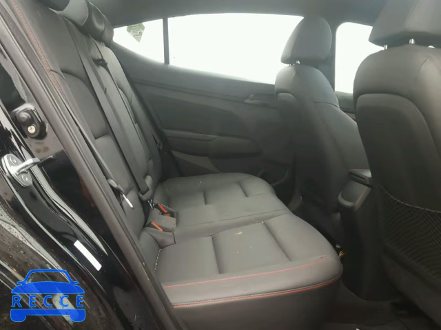 2018 HYUNDAI ELANTRA SP KMHD04LB7JU447226 image 5