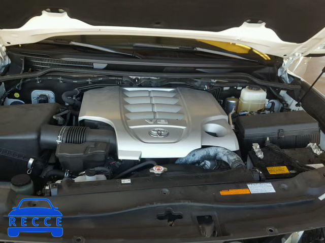 2017 TOYOTA LAND CRUIS JTMCY7AJ4H4048692 image 6