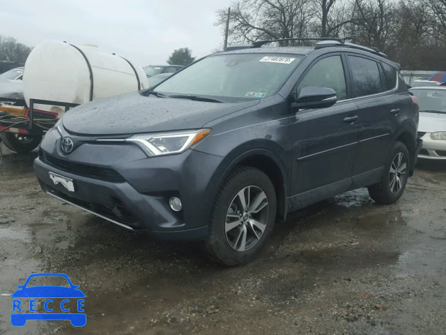 2018 TOYOTA RAV4 ADVEN JTMRFREV2JJ717560 image 1