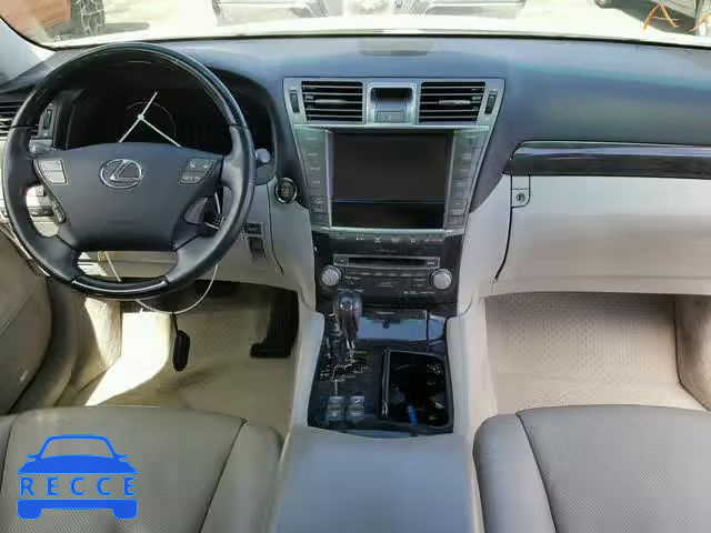 2010 LEXUS LS 460L JTHGL5EF1A5040610 image 8