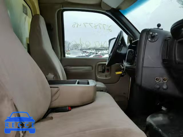 2004 GMC C5500 C5C0 1GDG5C1E74F502238 image 4