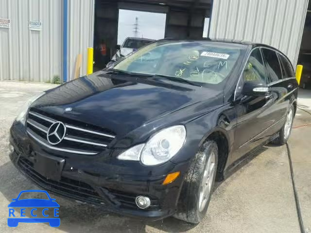 2010 MERCEDES-BENZ R 350 4MAT 4JGCB6FE1AA112696 Bild 1