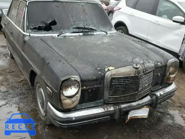 1972 MERCEDES-BENZ 250 11401112007863 Bild 8