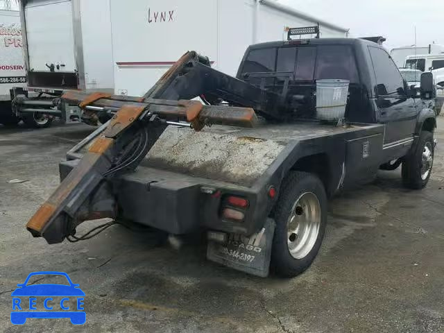 2002 CHEVROLET 3500HD 3GBKC34G12M103800 image 3