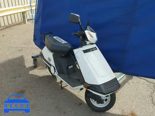 1999 HONDA CH80 3H1HF0304XD400563 image 1