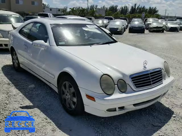 2000 MERCEDES-BENZ CLK 320 WDBLJ65GXYF135383 Bild 0