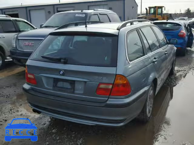 2002 BMW 325 XIT WBAEP33492PF00301 Bild 3