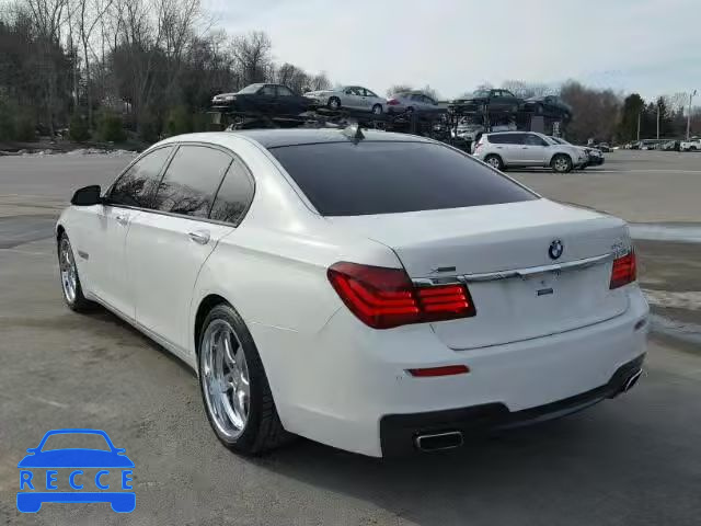 2015 BMW 750 LXI WBAYF8C57FD654046 Bild 2