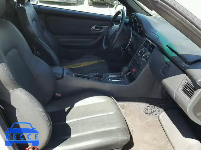 2003 MERCEDES-BENZ SLK 230 KO WDBKK49F13F286572 image 4