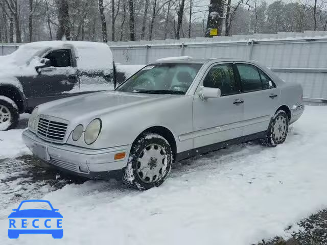 1999 MERCEDES-BENZ E 320 4MAT WDBJF82H5XX021706 image 1