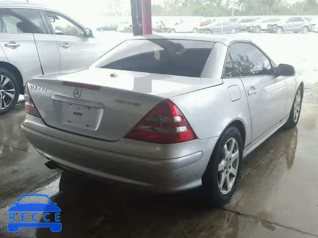 2003 MERCEDES-BENZ SLK 230 KO WDBKK49F93F290627 image 3