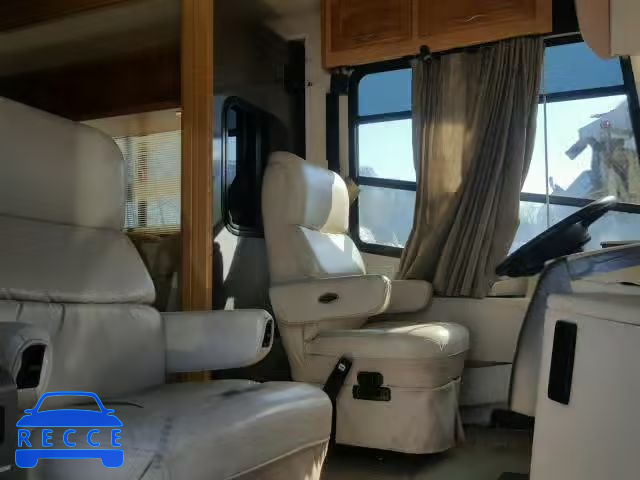 2005 WORKHORSE CUSTOM CHASSIS MOTORHOME 5B4NR97A854700241 image 4