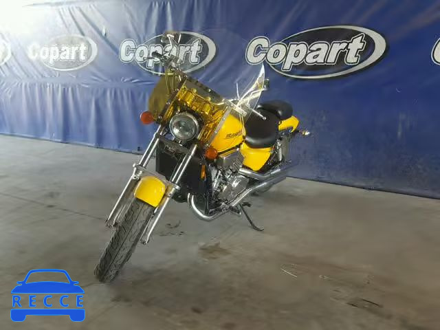 1996 HONDA VF750 C JH2RC4305TM202631 Bild 1