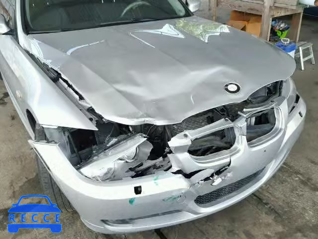 2011 BMW 328XI WBAPK7G57BNN78215 Bild 8