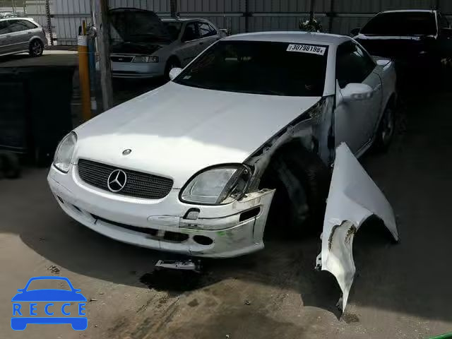 2001 MERCEDES-BENZ SLK 320 WDBKK65F81F199881 image 1