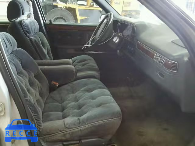 1990 CHRYSLER NEW YORKER 1C3XC66R3LD899226 image 4